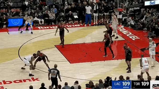 开云体育app-龙记：快船历史最老&amp;amp;旅途劳顿，年轻的猛龙加时应该会占优势