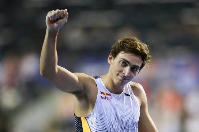 1695079596822039931.jpg 46b93c5898097439d85b722c1c57faa.jpg